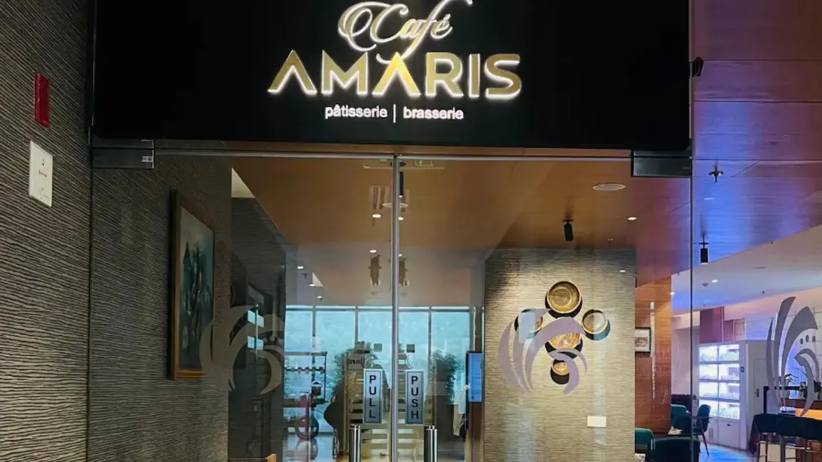 Read more about the article Top 5 Dishes to Try at Café Amaris