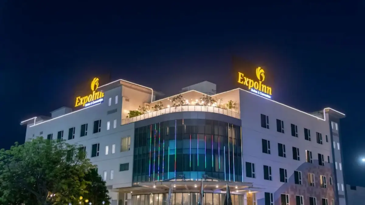 Read more about the article Why Business Travellers Prefer ExpoInn in Greater Noida